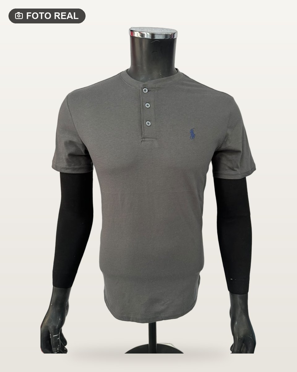 Playera Polo Cuello Chino color Gris Oscuro, foto real