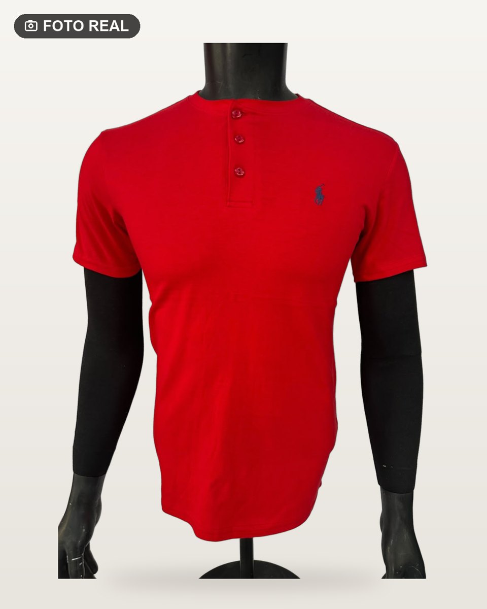 Playera Polo Cuello Chino color Rojo, foto real